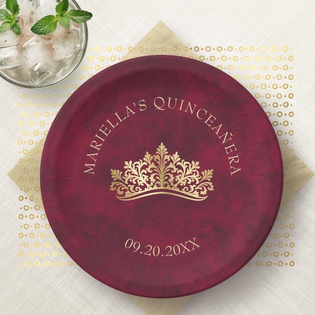 Assiettes En Carton Quinceanera rouge Tiara Crown (Créateur téléchargé)