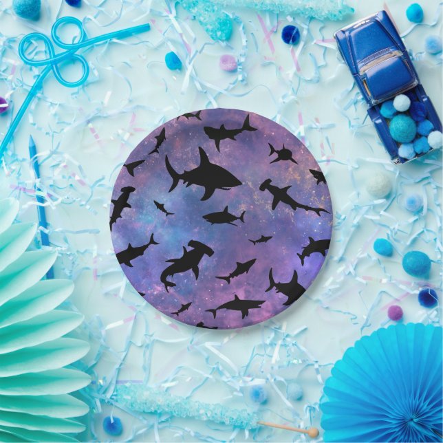 Assiettes En Carton requin de l'ombre baleine sur galaxie en pente (Fête)