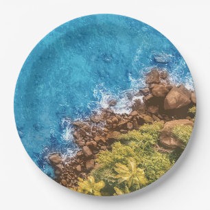 Assiettes En Carton Rochers dans la mer, vue au-dessus 1