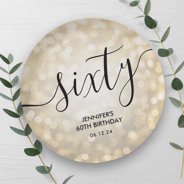 Assiettes En Carton Script moderne Lumières Parties scintillant or 60e (Modern Script Gold Glitter Lights 60th Birthday Paper Plates)