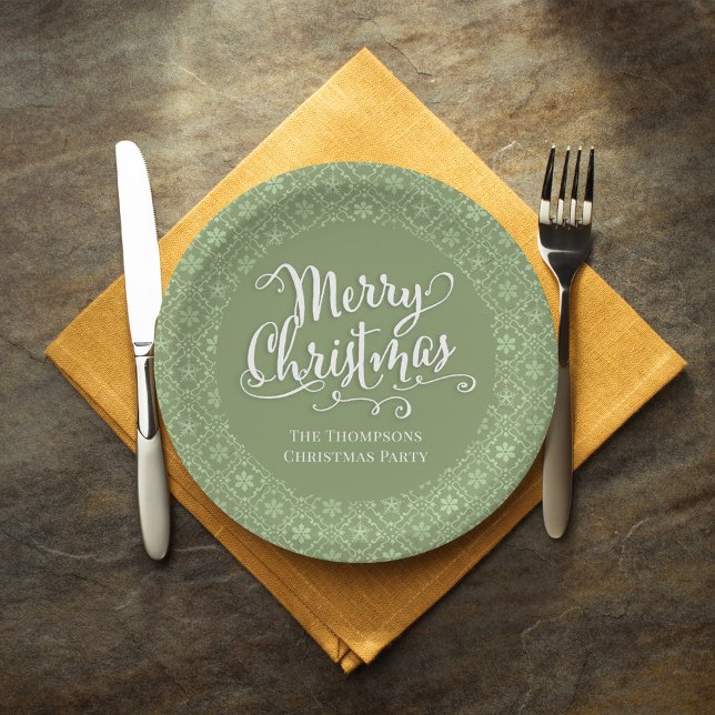 Assiettes En Carton Soirée de Noël Joyeux Vert Personnalisée (Whimsical Merry Christmas white calligraphy script red paper plate. )