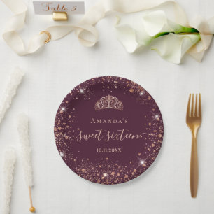 Assiettes En Carton Sweet 16 rose bordeaux or tiara nom script