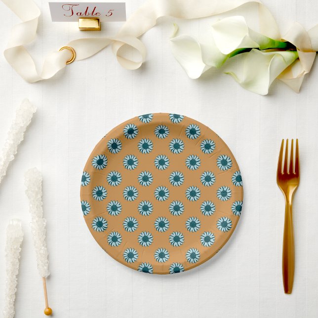 Assiettes En Carton Tournesol Fleurs Bleues Minuscules (Sunflower Blue Tiny Flowers Paper Plates from Studio Posies. )