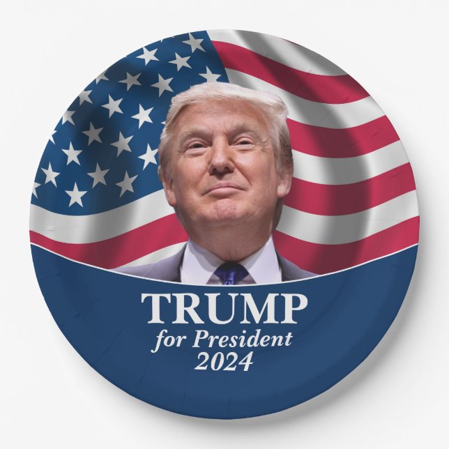 Assiettes En Carton Trump 2024 - Photo avec drapeau américain (Devant)