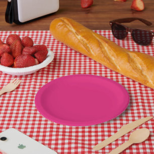 Assiettes En Carton un arrière - plan rose avec une bordure noire