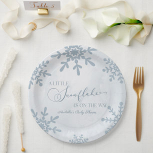 Assiettes En Carton Un petit Baby shower de Wonderland Winter Flocon d