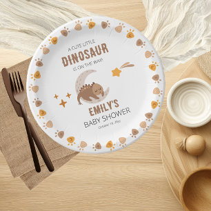 Assiettes En Carton Un Petit Dinosaure Mignonne Se Trouve Sur Le Chemi