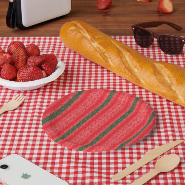 Assiettes En Carton Une pomme rouge vif est posée sur une surface blan (Pique-nique)