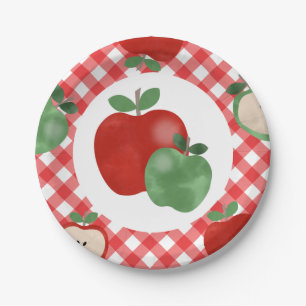 Assiettes en papier à carreaux rouges et pommes po