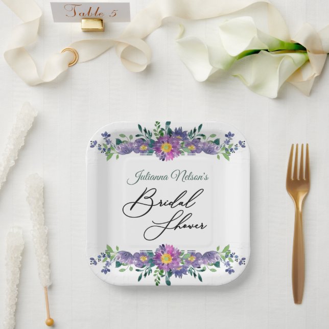 Assiettes en papier avec cadre floral violet (Mariage)