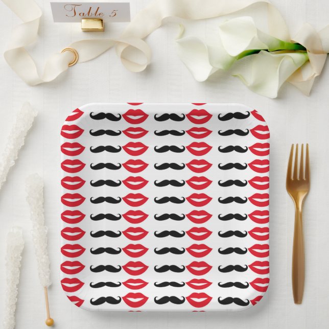 Assiettes en papier Mr. & Mrs. Moustache & Lèvres  (Mariage)