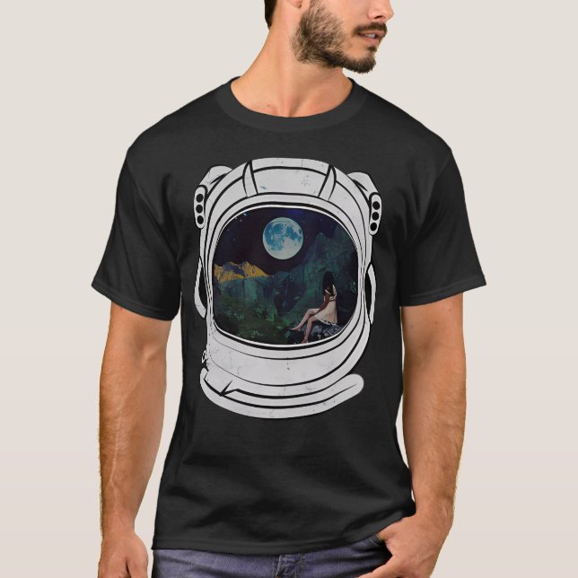 Astronaut Helmet - Explore The Universe T-Shirt (Front)