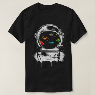 Astronaut Helmet Ocean Surreal Design T-Shirt