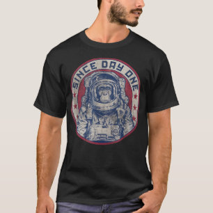 Astronaut Monkey Space Funny Humour Meme Chimpanze T-Shirt
