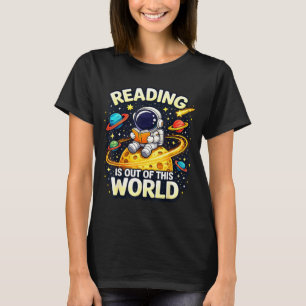 Astronaut reading book lover space for men women T-Shirt