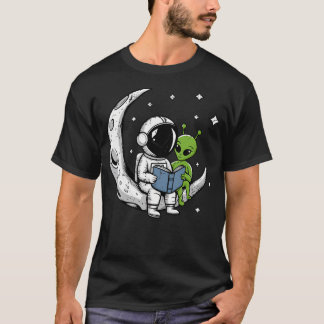 Astronaut Reading Book To Alien Moon Space Astrono T-Shirt