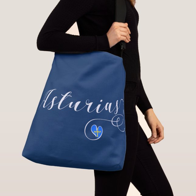 Asturias Flag Heart, Asturies, Spain Crossbody Bag (Close Up)