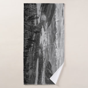 Athabasca Lookout, Monochrome Scenery Photography Bath Towel Set