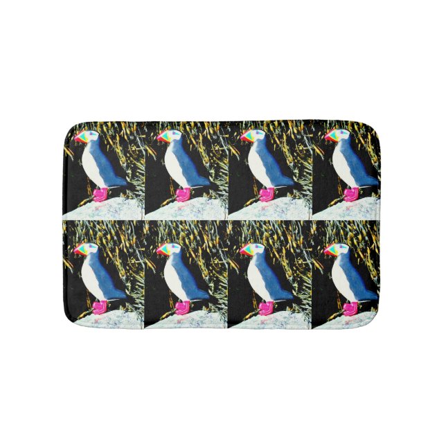 atlantic puffins on seaweed bath mat (Front)