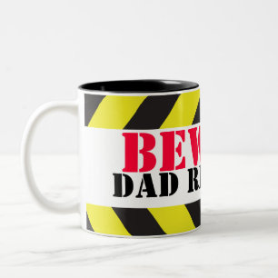 Attention Papa se détend mug pour travailleurs che