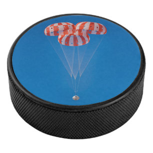 Atterrissage en parachute spatial Orion