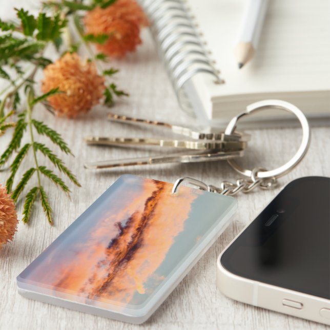 attraction consumption keychain (Front Right)