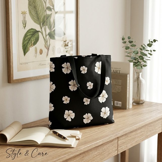 Attractive Floral Tote Bag – Stylish & Versatile (Attractive Floral Tote Bag – Stylish & Versatile)