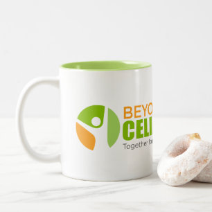 Au-delà de Celiac Holiday Otter Mug