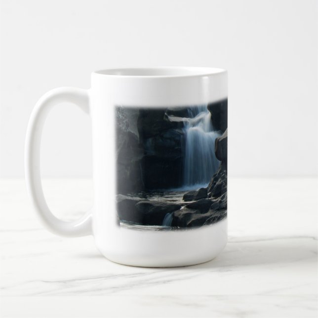 "Au-dessus de Narnia" Mug (Gauche)