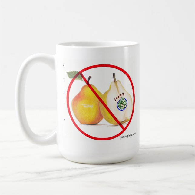 Aucuns jokers avec la tasse de poires (Gauche)