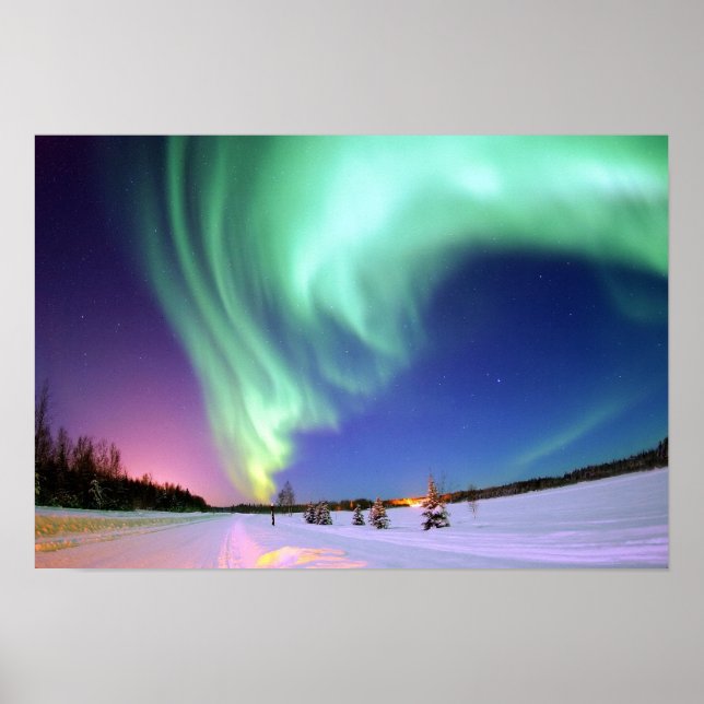 Aurora at Bear Lake. Poster (Front)