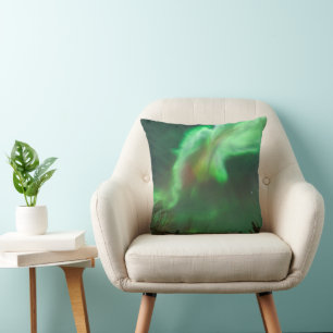 Aurora Borealis Northern Lights   Fairbanks Throw Pillow