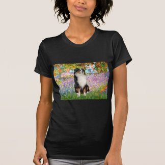 Aussie Shep 2 - Garden T-Shirt
