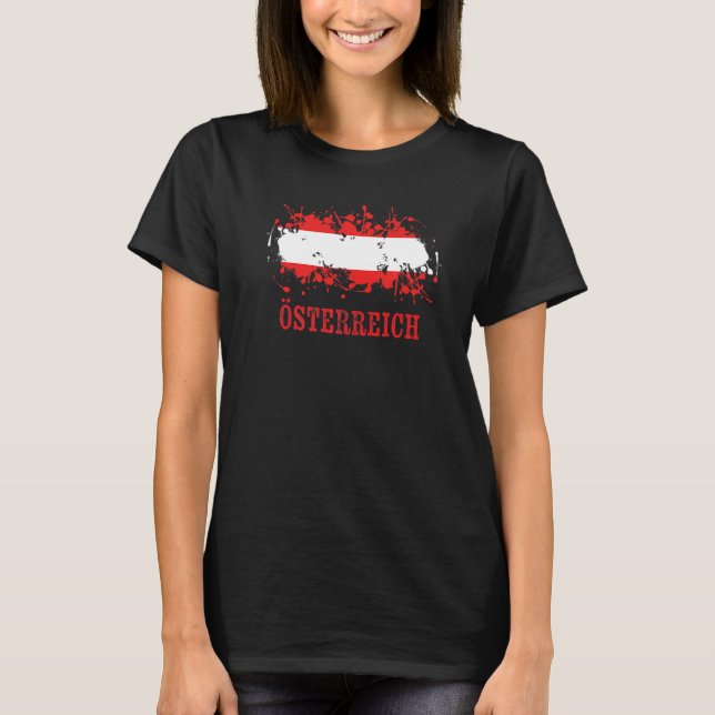 Austrian enthusiasts for Österreich and Austria   T-Shirt (Front)