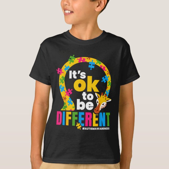Autism Awareness Giraffe It’s Ok To Be Different G T-Shirt (Front)