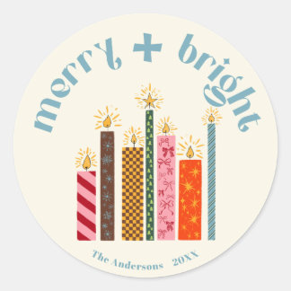 Autocollant de Noël Merry + Bright illustré à la m