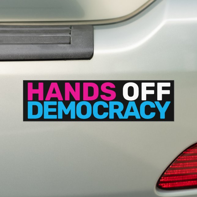 Autocollant De Voiture La Manifestation féministe Trans Art Met La Démocr (En voiture)
