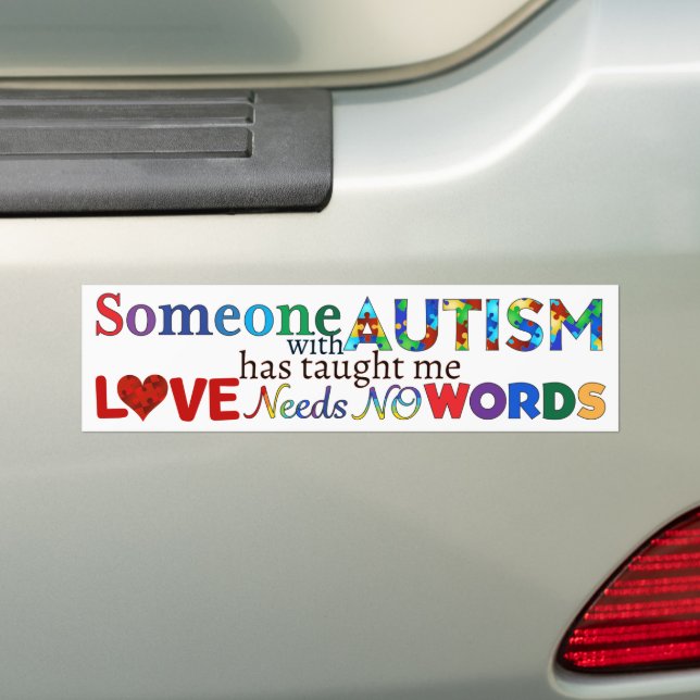 AUTOCOLLANT DE VOITURE L'AMOUR N'A PAS BESOIN DE MOTS AUTISME (En voiture)