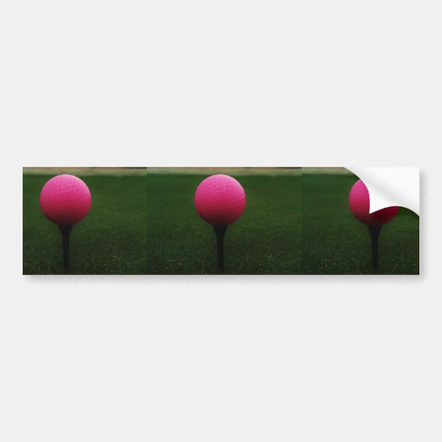 Autocollant De Voiture Pink Golf Ball sur un terrain de golf de montagne (Devant)