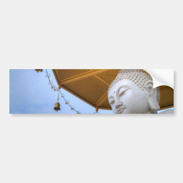 Autocollant De Voiture Statue du Bouddha dans Ciel Bleu, cloches paraplui (Devant)
