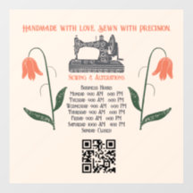 Couturière à la machine à coudre vintage