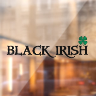 Autocollant Pour Fenêtre Tête de trèfle noir irlandais à travers la fenêtre