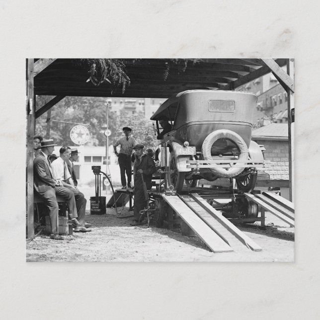 Automobile Service Station, 1924. Vintage Photo Postcard (Front)