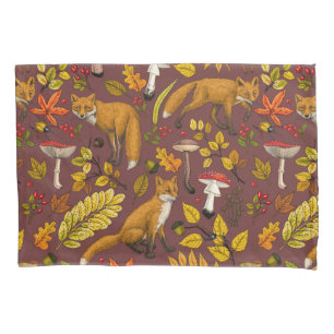 Autumn foxes on chocolate brown pillowcase