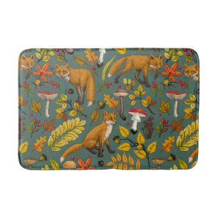 Autumn foxes on pine green bath mat