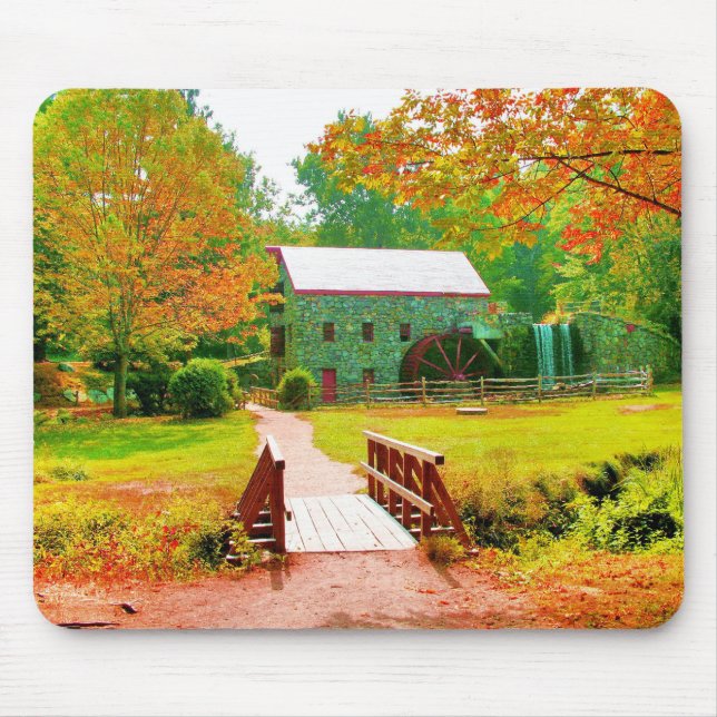 AUTUMN IN NEW ENGLAND MOUSE PAD (Front)