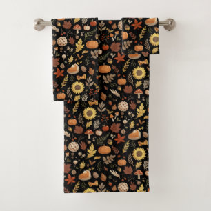 Autumn Leaves and Pumpkins in Black Thanksgiving Bath Towel Set