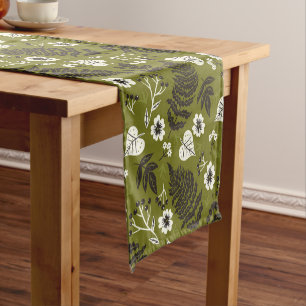 Autumn Leaves, Berries & Acorns Short Table Runner