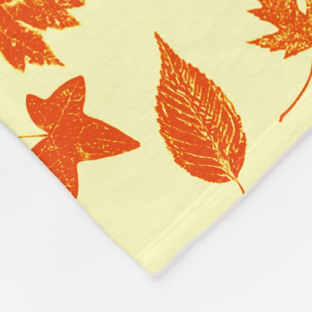 Autumn leaves - pale yellow and orange fleece blanket (Corner)