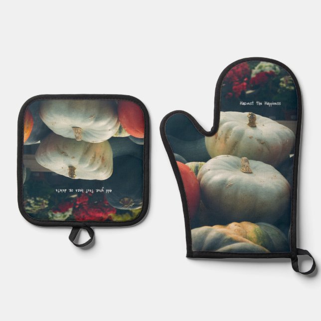  Autumn pumpkins in a rustic garden Oven Mitt & Pot Holder Set (Front)